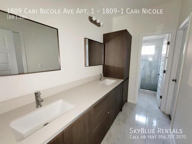 Building Photo - 1809 Cari Nicole Ave