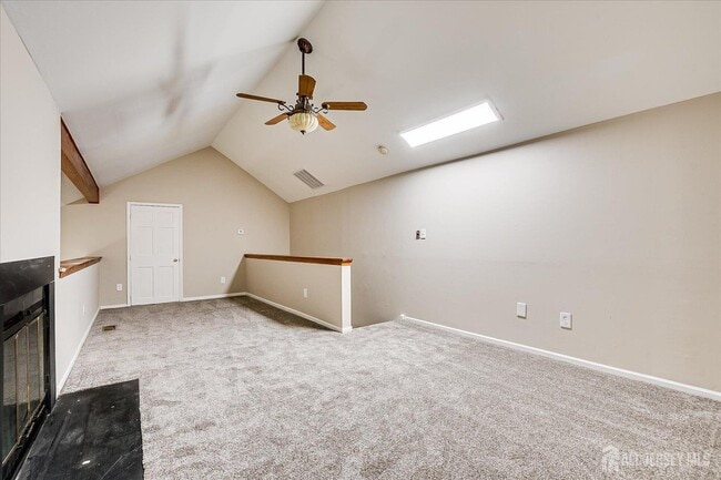 Building Photo - 142 Beverly Hill Terrace