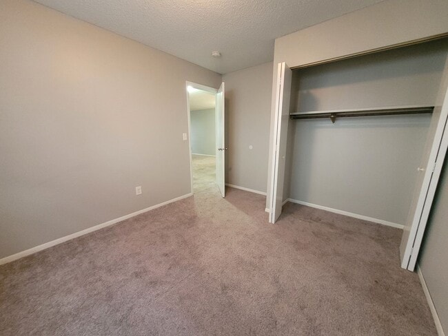 Building Photo - 1114-1116 East McKinley Avenue