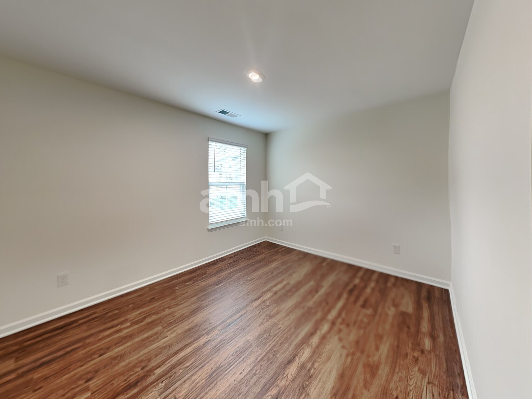 Building Photo - 612 Hamilton Park Dr