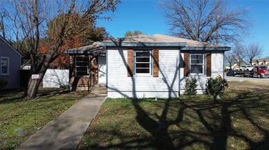 Building Photo - 2845 Ruidosa Ave