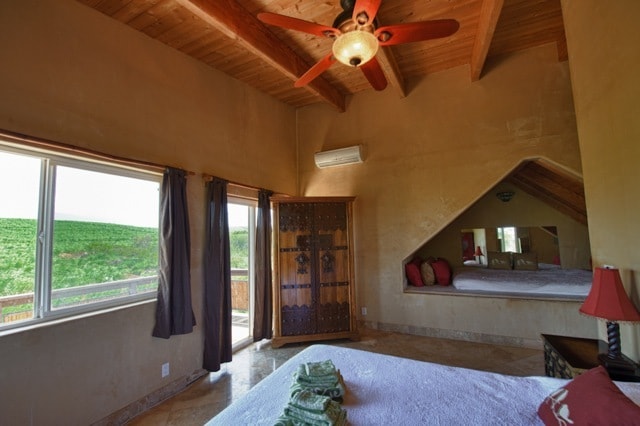 Building Photo - 618 Hana Hwy