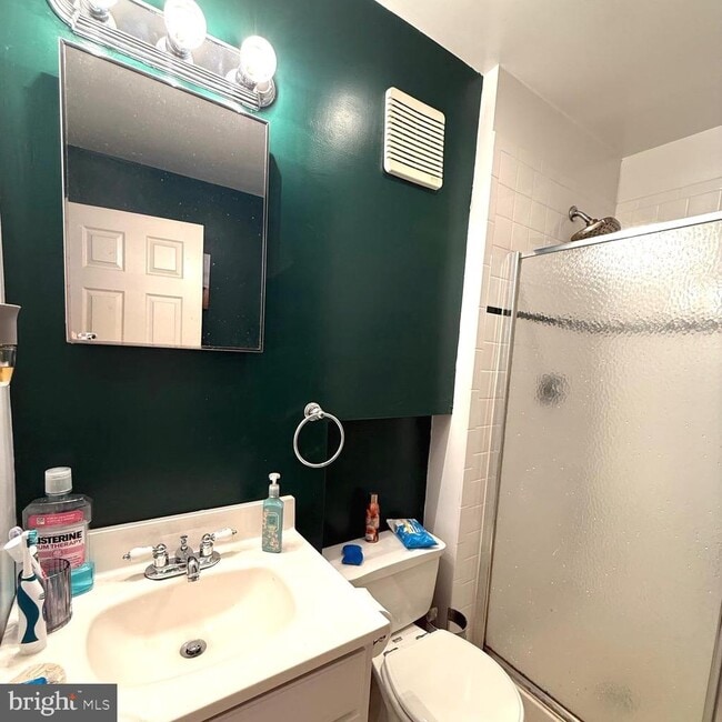 Building Photo - 4743 Pomegranate Ct