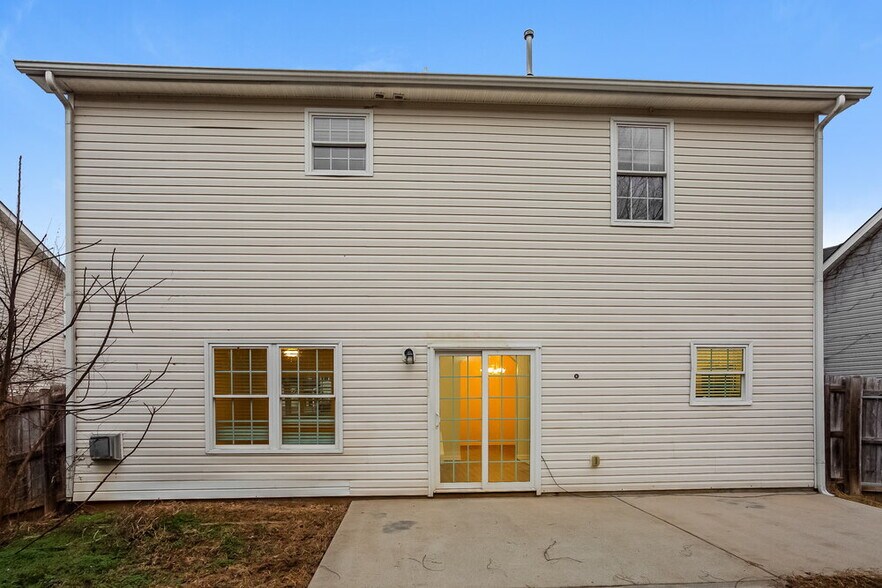 Building Photo - 3043 Clover Rd NW