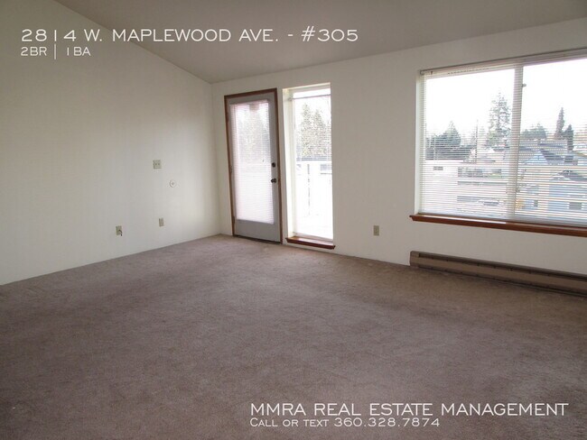 Building Photo - PRE-LEASING:Great 2 Bedroom Top Floor Unit!