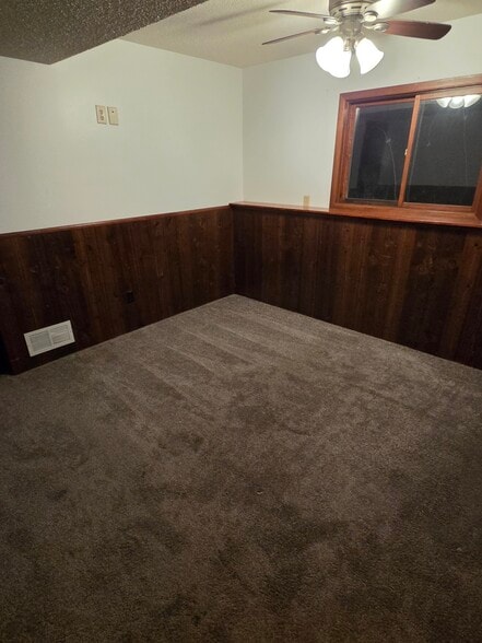 Building Photo - 1219 5th st