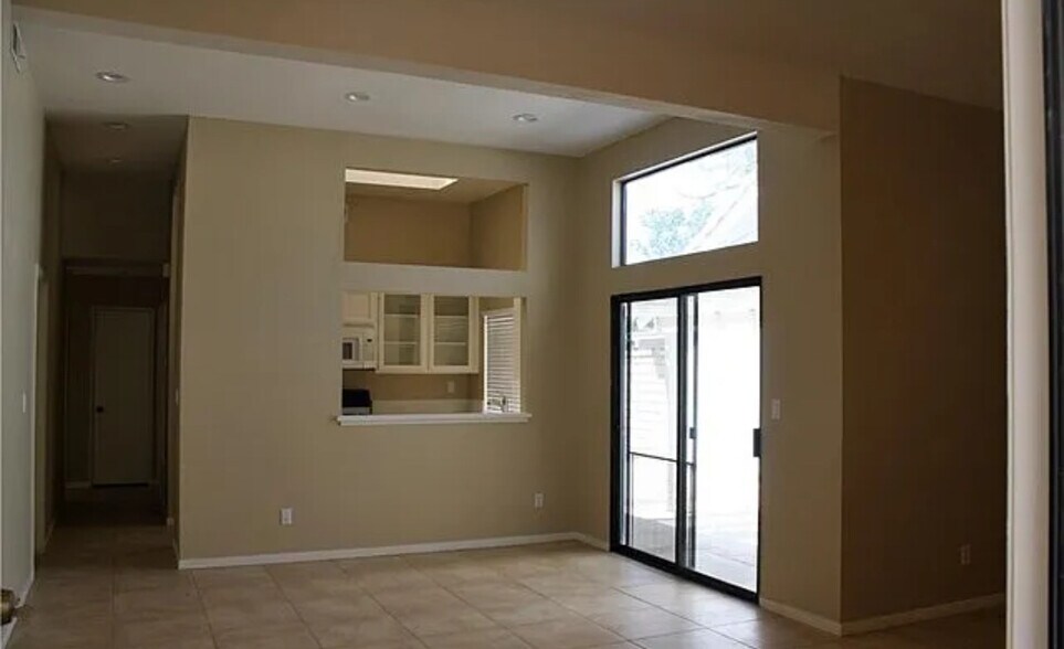 Building Photo - 23418 Pomita Pl