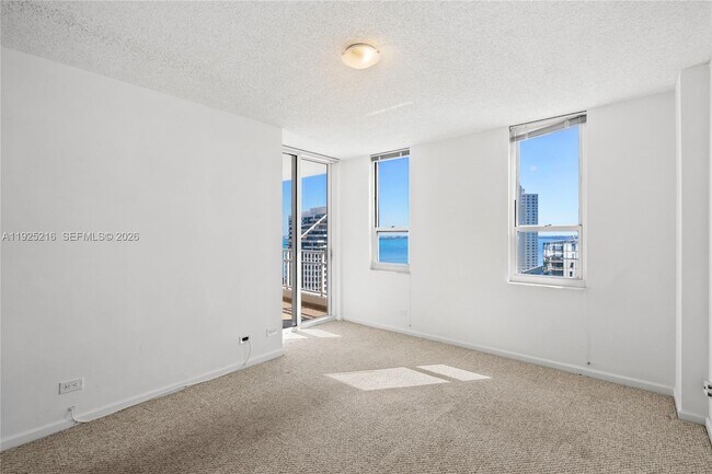 Building Photo - 701 Brickell Key Blvd