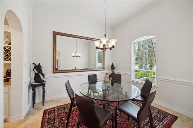Building Photo - 8525 Briarwood Ln