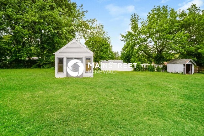 Building Photo - 3 Bedroom Pet-Friendly Home in St. Louis, MO with Main Street Renewal