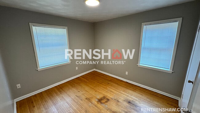 Building Photo - 4933 Teal Ave