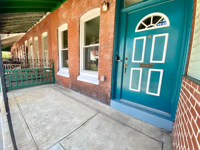 Building Photo - 929 N 43rd St