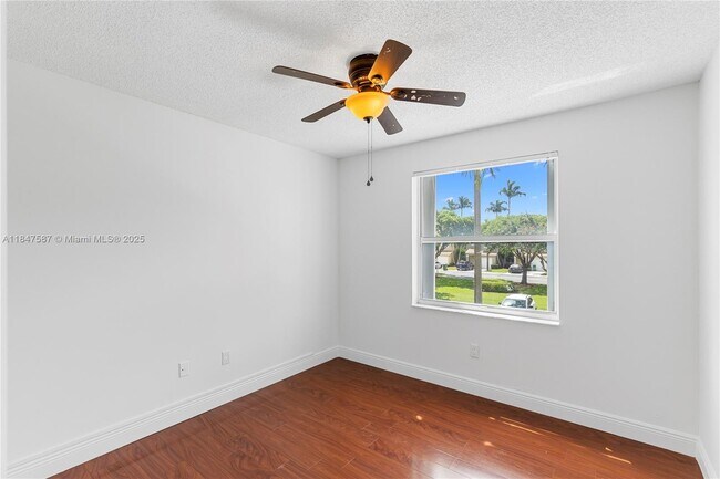 Building Photo - 1445 NW 154th Ln