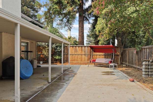 Building Photo - 2209 Prins Alexander Cir