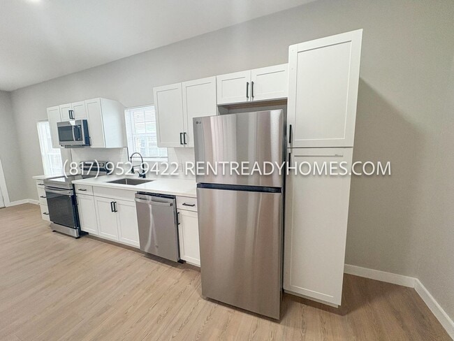 Building Photo - 6534 Myrtle St