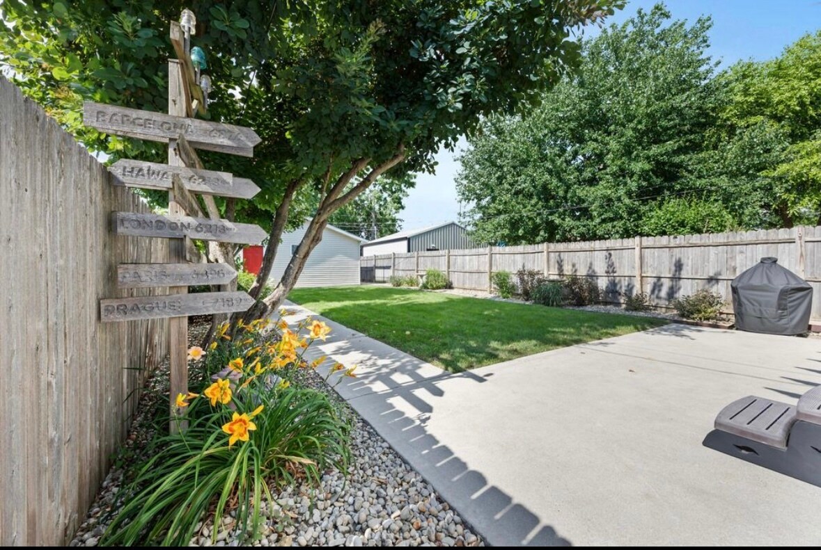 Backyard 2 - 402 Southwood Ave