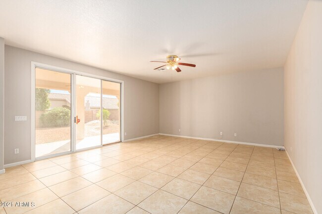 Building Photo - 4551 E Desert Trumpet Rd