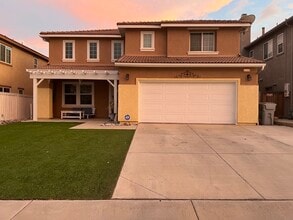 Building Photo - 12933 La Costa Ct