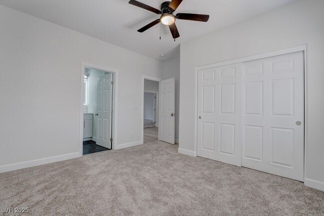 Building Photo - 72 Dollar Pointe Ave