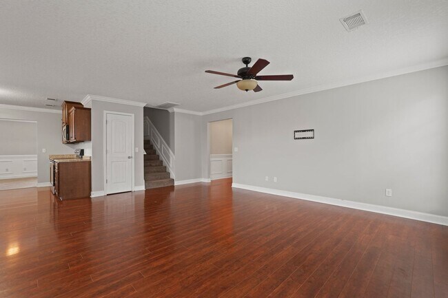 Building Photo - Charming 4-Bedroom Home for Rent in Hinesville, GA