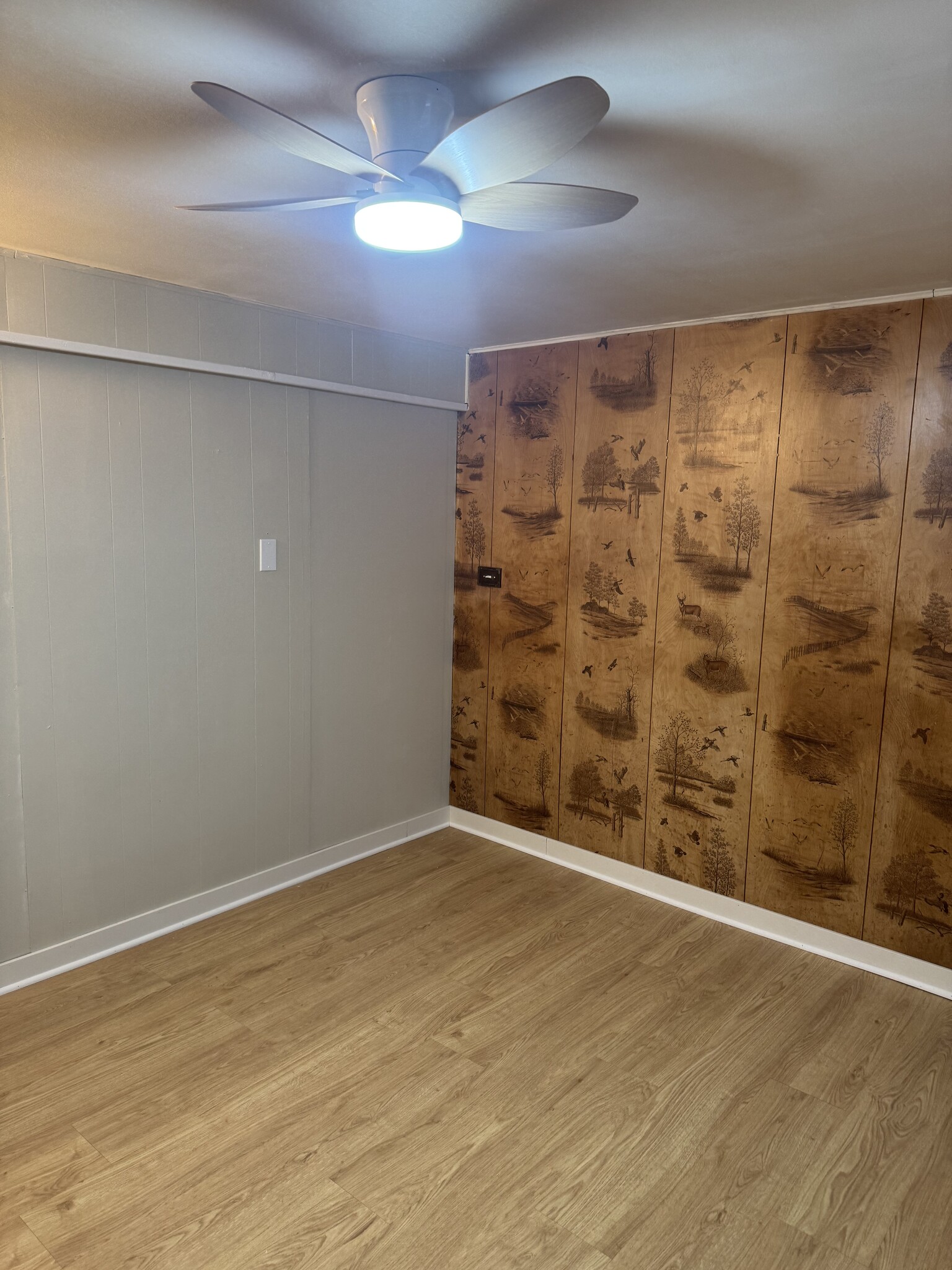 Bedroom 1 - 5114 W Grace St