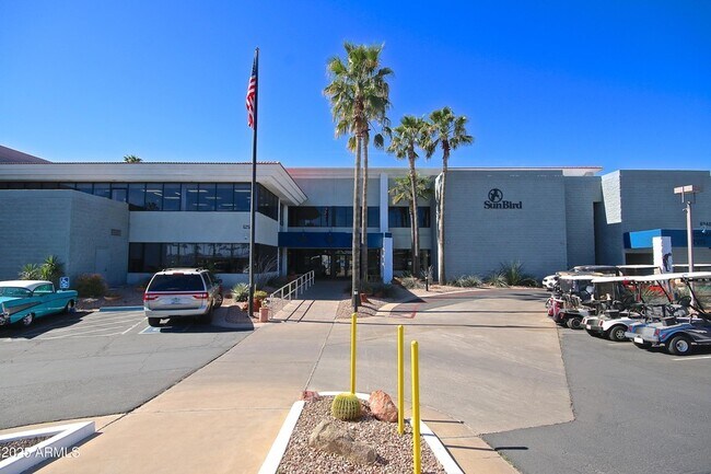 Building Photo - 6973 S Oakmont Dr
