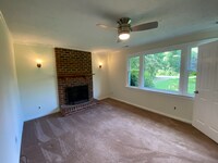 Building Photo - 1599 Early St