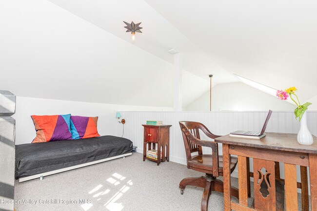 Building Photo - 16 Bakertown Rd