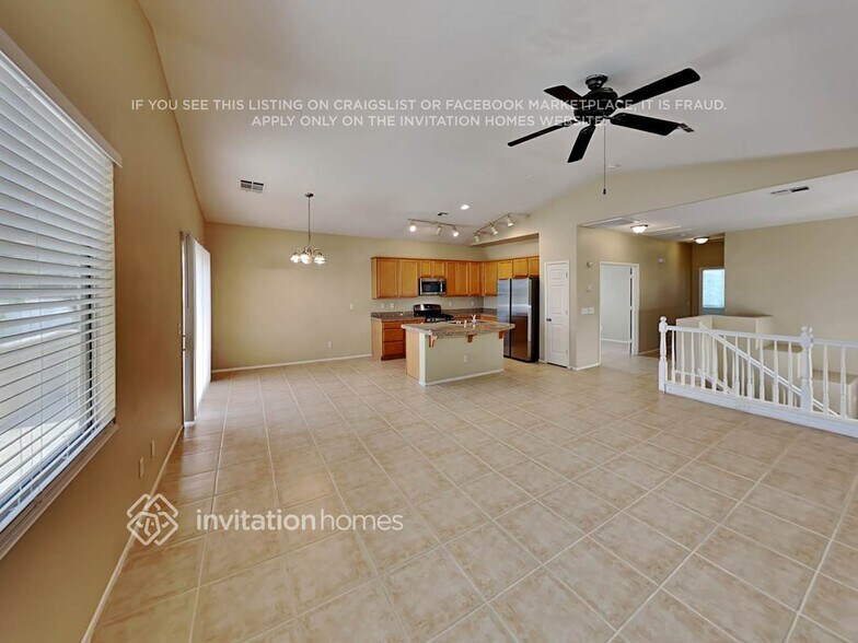 Building Photo - 9141 Blue Raven Ave
