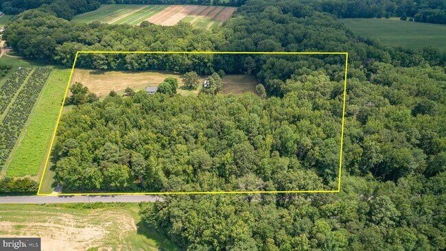 Building Photo - 18136 Pepmeier Hill Rd