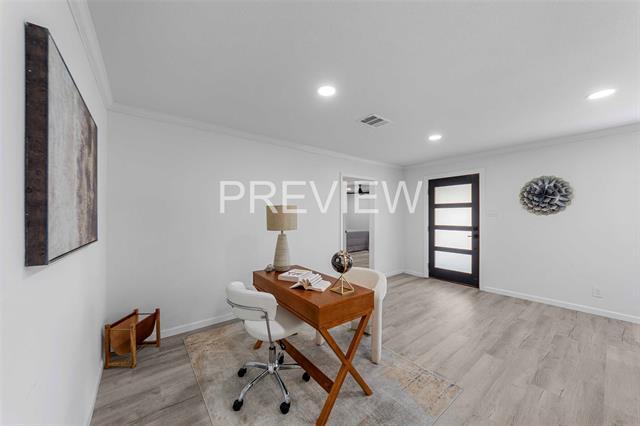 Building Photo - 7107 E Mockingbird Ln