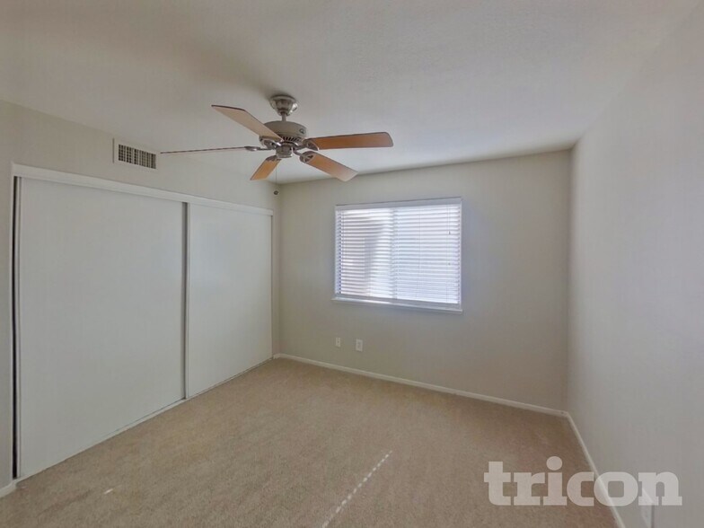 Building Photo - 6131 Daisy Petal St