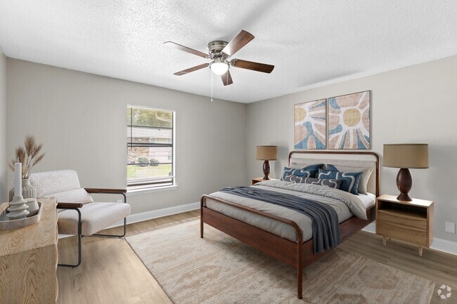 Building Photo - Live Elevated at Skyland Pointe – Tuscaloo...
