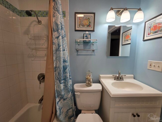 Building Photo - 430 S 1st St