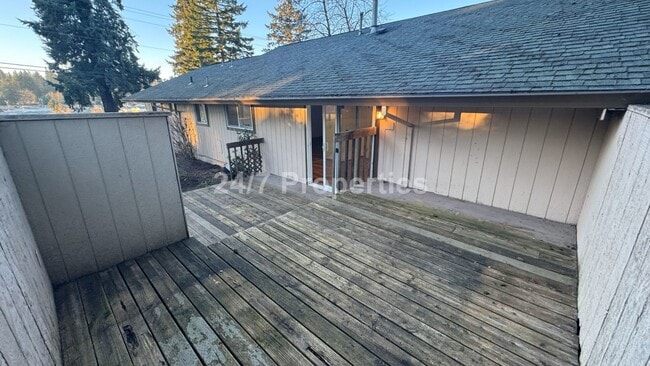 Building Photo - Adorable Ranch Style Home - Milwaukie