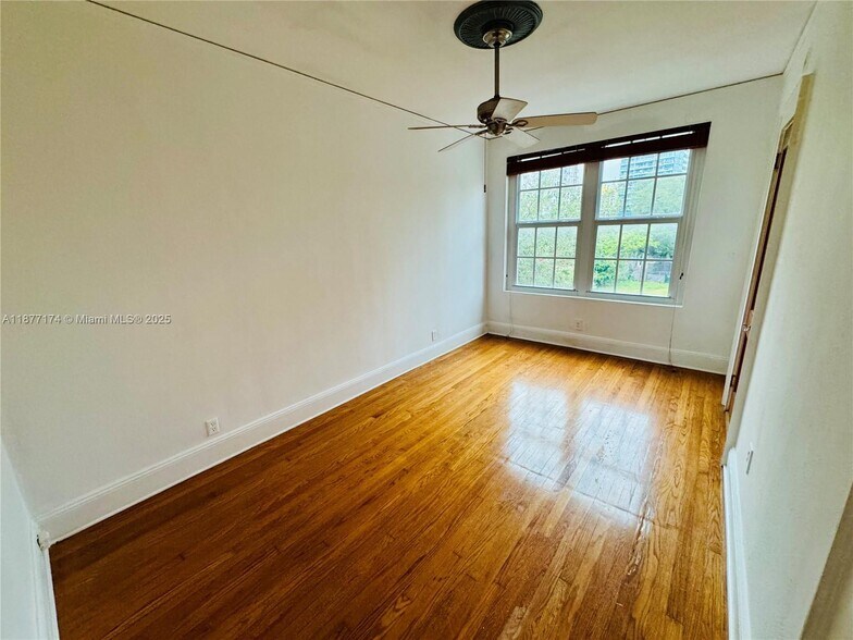 Building Photo - 3224 Biscayne Blvd