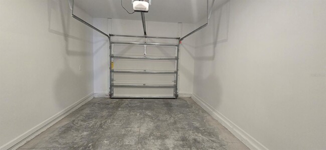 Building Photo - 3577 SE 37th Ct