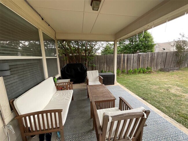 Building Photo - 14013 Rountree Ranch Ln