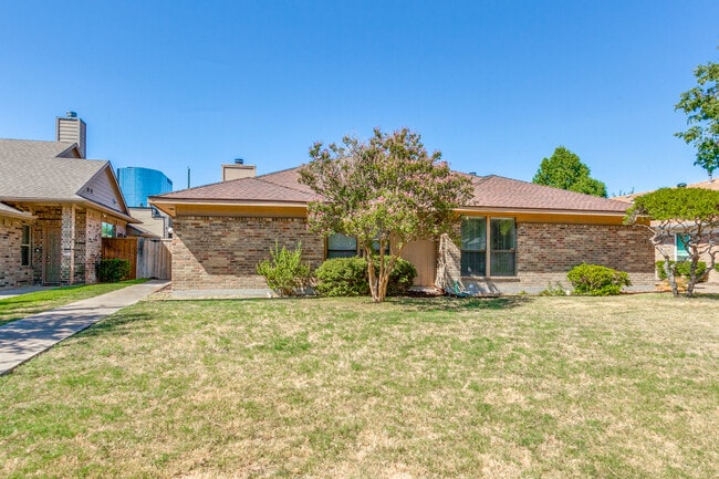 Building Photo - 3007 Allister St