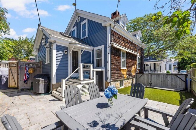 Building Photo - 36 Second St