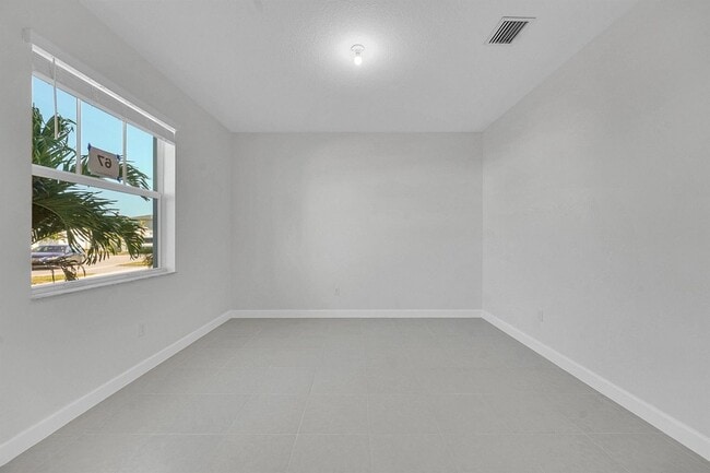 Building Photo - 3443 Cedar Grove Drive