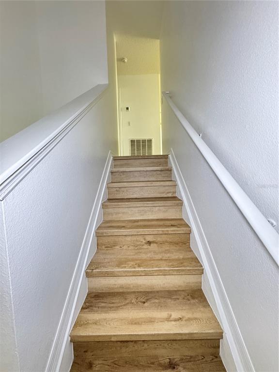 Building Photo - 803 James Dr