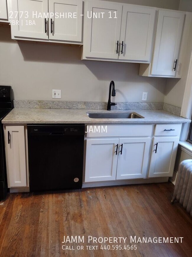 Building Photo - 2773 Hampshire-Unit 11