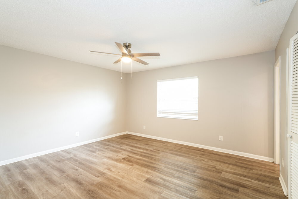 Building Photo - 15709 Squirrel Tree Pl