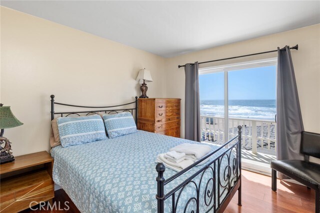 Building Photo - 4209 The Strand