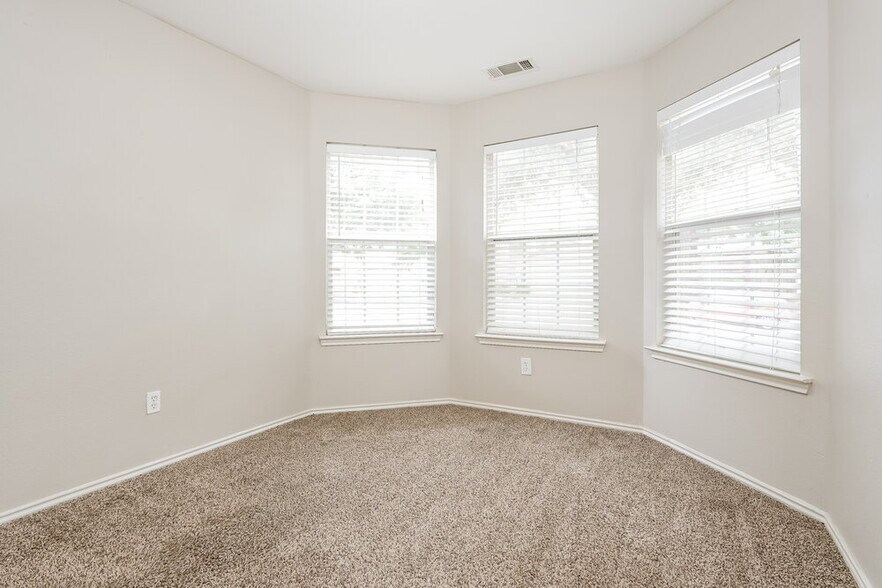 Building Photo - 1144 Browntop St