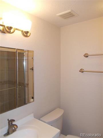 Building Photo - 9135 W Cedar Dr