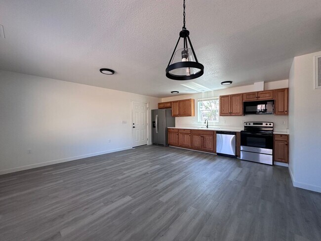 Building Photo - Brand New Construction 2 Bed 1 Bath Duplex!