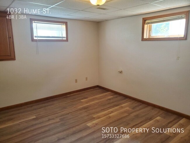 Building Photo - 4BD/3BA House