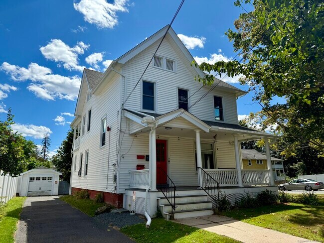 Primary Photo - 214 High St